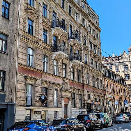 Perfectly Central Apartment 5 Min To Old Town & Art Noveau. ريغا المظهر الخارجي الصورة