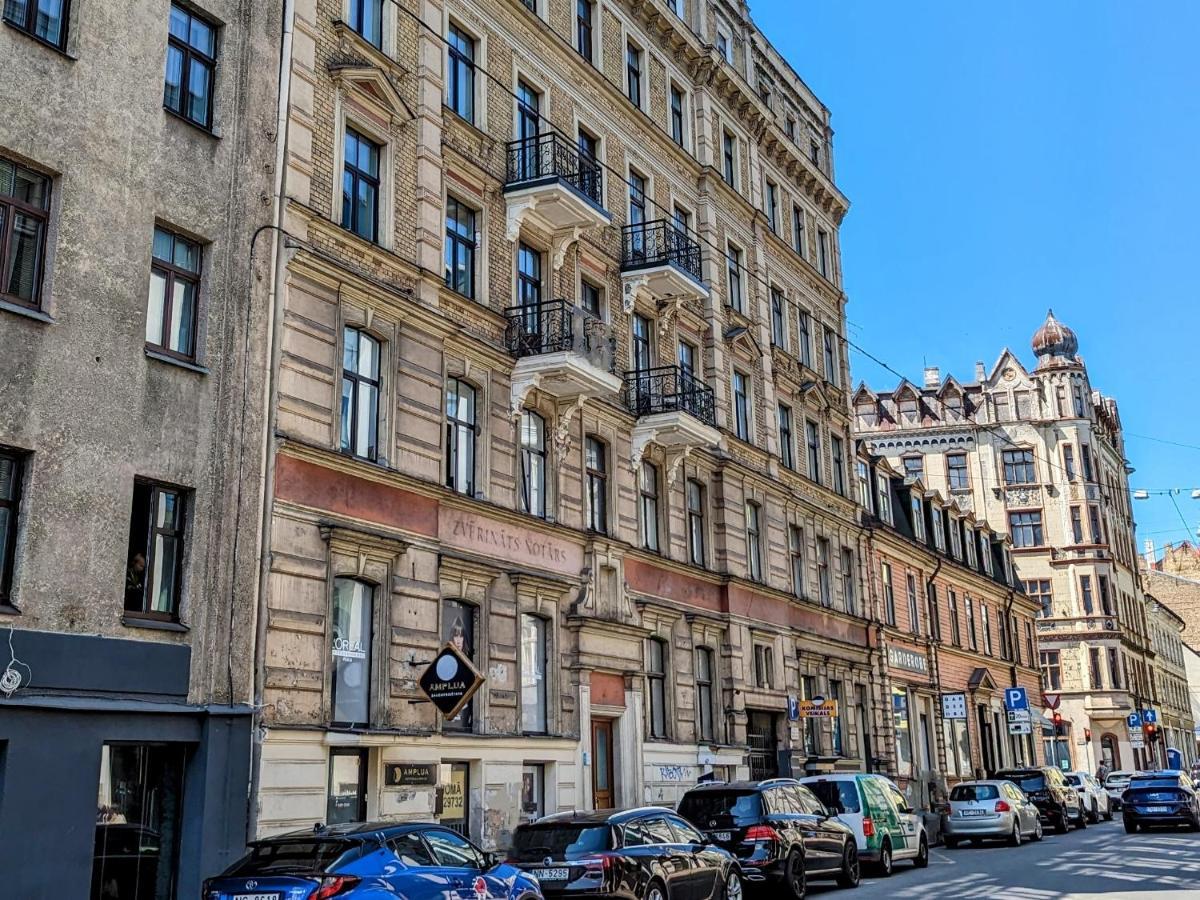 Perfectly Central Apartment 5 Min To Old Town & Art Noveau. ريغا المظهر الخارجي الصورة